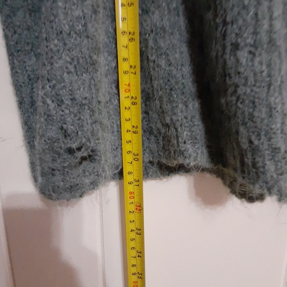 Lumiere sweater Womens sz S Distressed Acrylic/ wool blend crewneck long sleeve - Picture 7 of 11